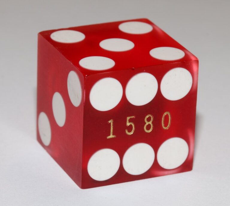 casino-dice_833a3d56a.jpg