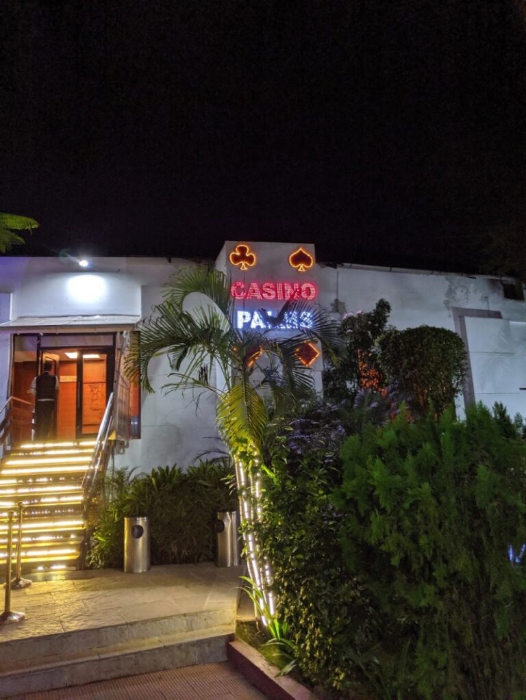 casino-near-baga-beach_7abcb4195.jpg