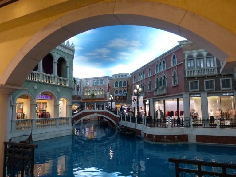 largest-casino-in-the-world_6ede3cd25.jpg